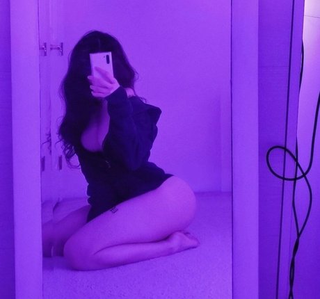 Xliahri only fans naked