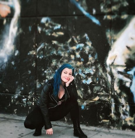 Leva Bates onlyfans joi