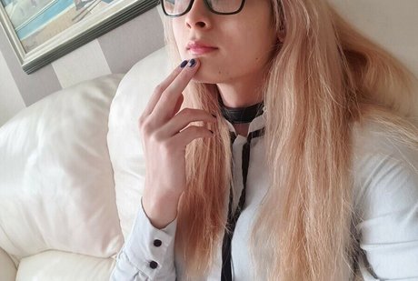 Transgirl1999 onlyfans nudes