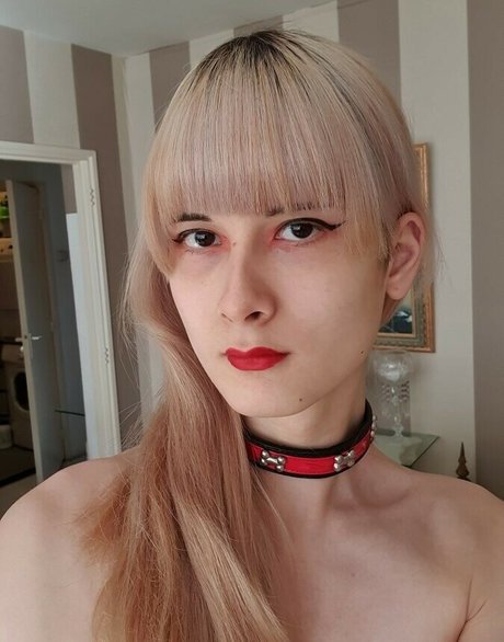 Transgirl1999 onlyfans striptease