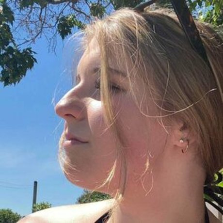 emlepage18 naked onlyfans