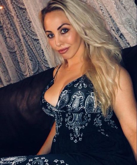 Evie Leana onlyfans porn