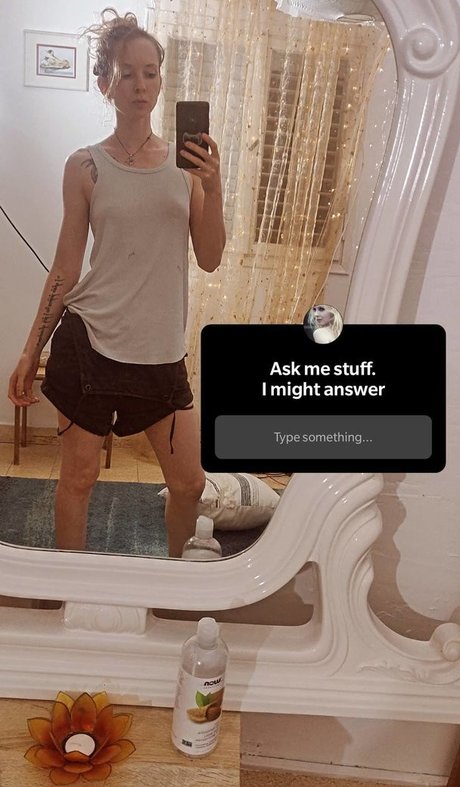 Infy Snow onlyfans sex tape