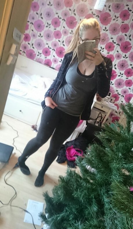 Piamay free onlyfans