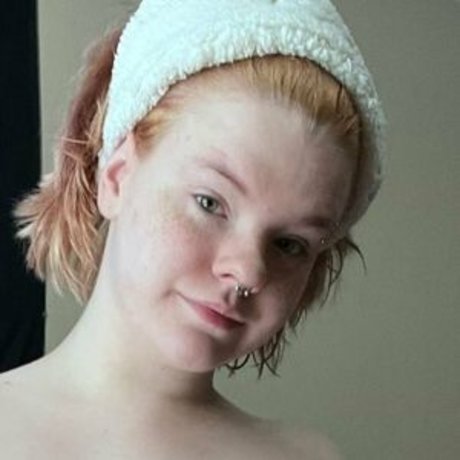 Syrin OConnor onlyfans model images