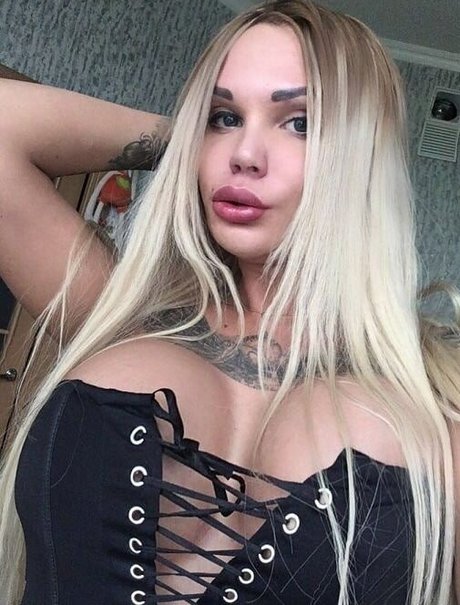 Dashaacash onlyfans free content