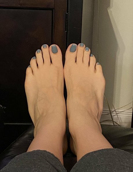 QueenZsFeet onlyfans leak xxx