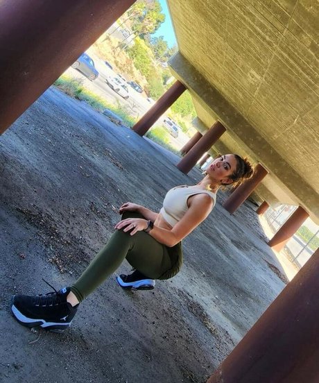 Chrysti Ane only fans pics