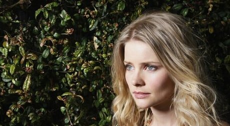 Anita Briem desnuda onlyfans