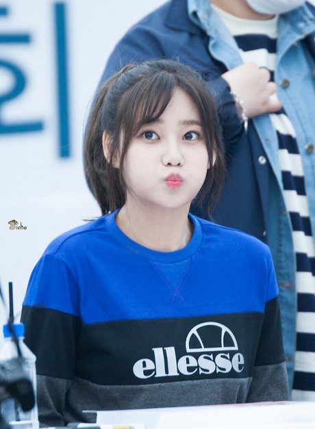 nude redhead onlyfans top illustration