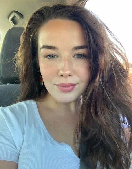 Lettuce2281 onlyfans nude photos