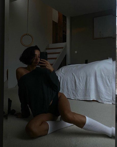 Zeynep Bastik onlyfans sex