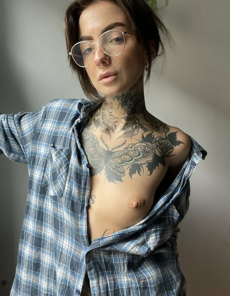 lunka de yavie onlyfans naked