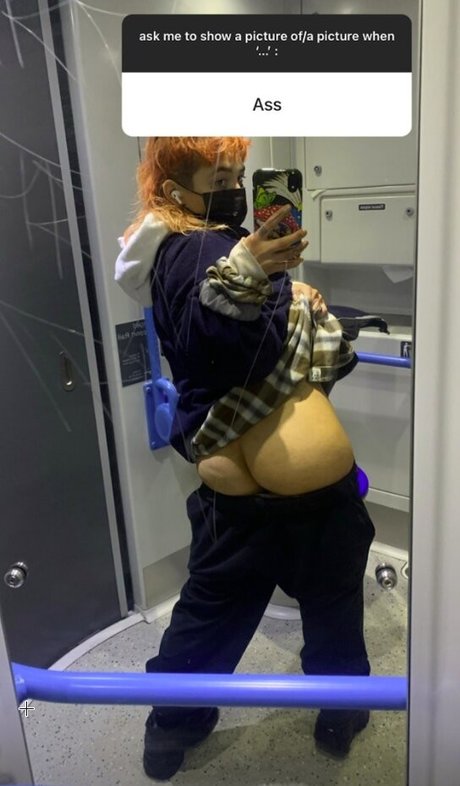 Jorjapaints onlyfans star