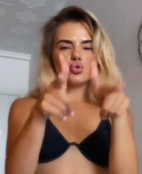 babysitter valentina porn onlyfans