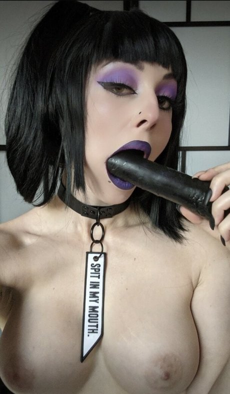 CC Viper onlyfans topless