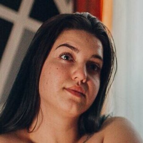 madalina elena onlyfans nide