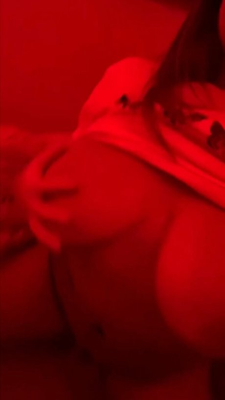 ellieharp3r onlyfans sex tape