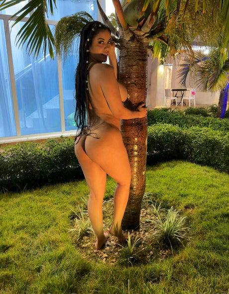 anakarinamillan93 onlyfans leak fuck