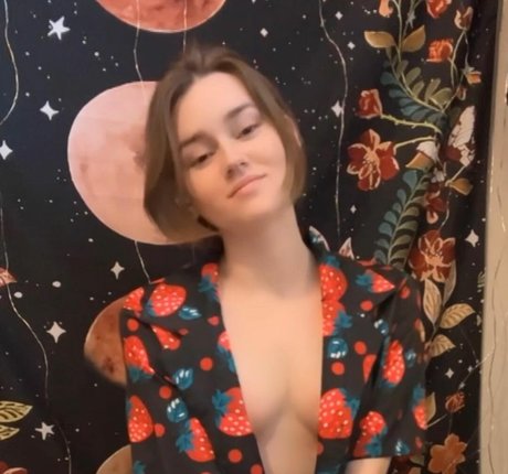 Cat Bogausch hot onlyfans