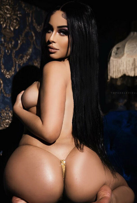 Claudiamolina a nude only fans