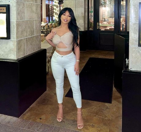 Jaslyn Lee onlyfans leams