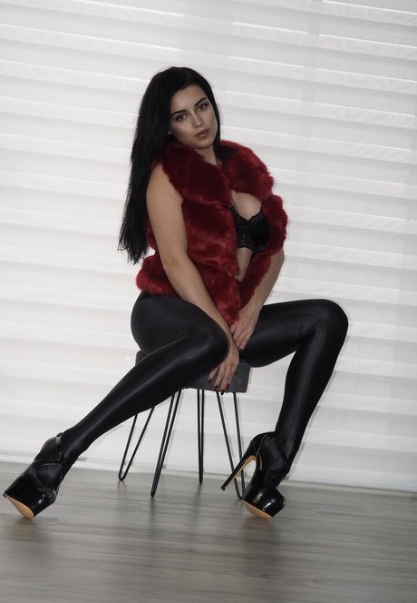 Monie Kulh onlyfans gratis