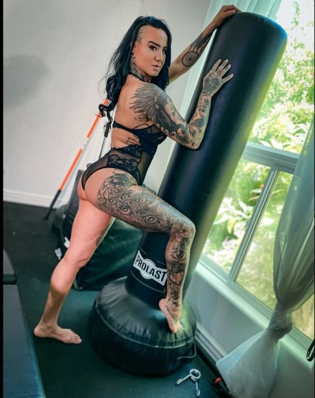 Ashlee Evens Smith onlyfans nude pictures