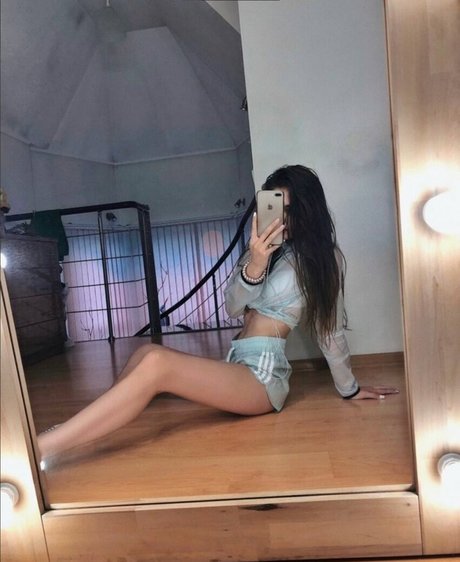 Meflia onlyfans pics