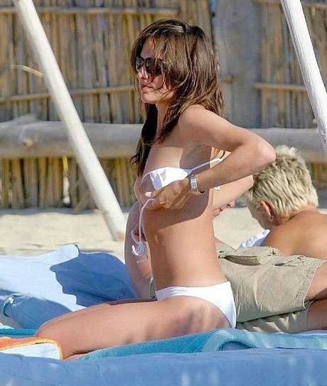 Claire Forlani onlyfans nude pics