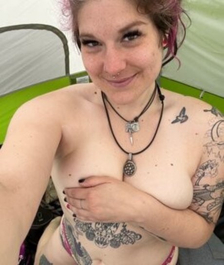 QuinNight xxx onlyfans