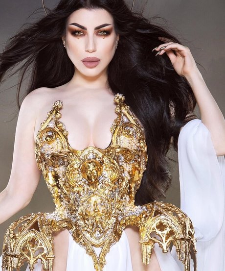 Threnody In Velvet only fans pic