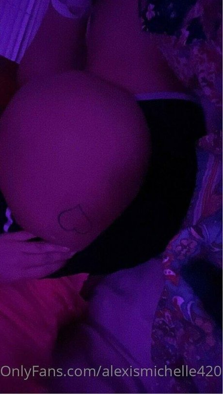 alexismichelle420 onlyfans lean