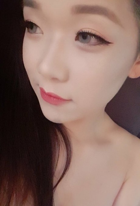 Marie C Palot onlyfans porn leak