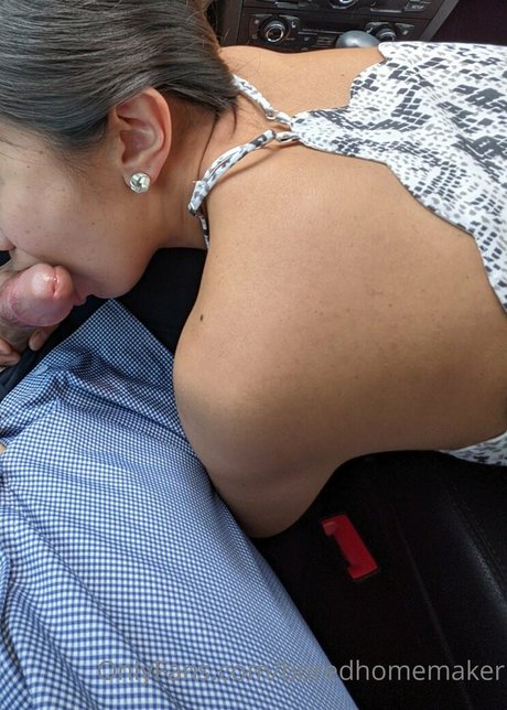 BoredHomeMaker nude onlyfans