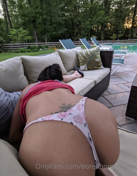 BoredHomeMaker sextape onlyfans