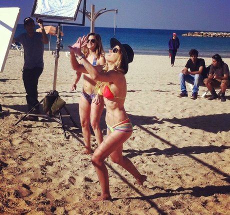 Tova Golan onlyfans nude leak