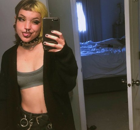 Ch0ke Cherry naked onlyfans leak