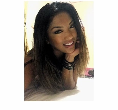 Janelle Ha onlyfans full