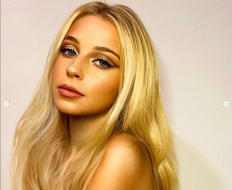 Maci Jo McCarley leaked nude onlyfans