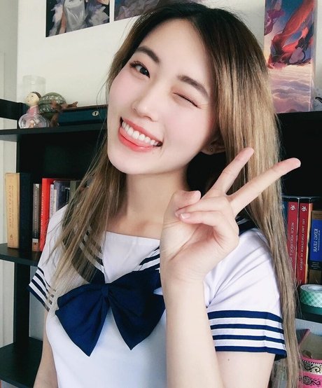 Yoojin onlyfans sextape