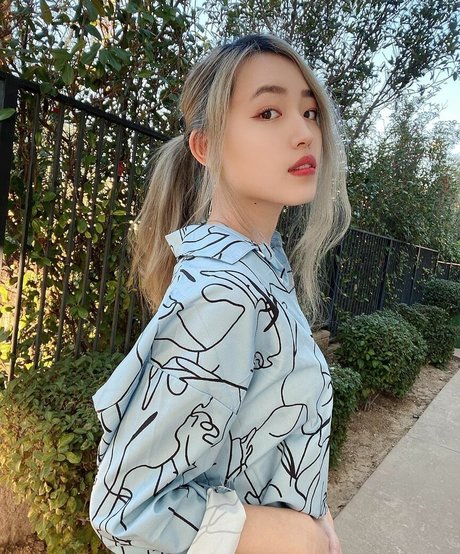 Yoojin leaked onlyfans.