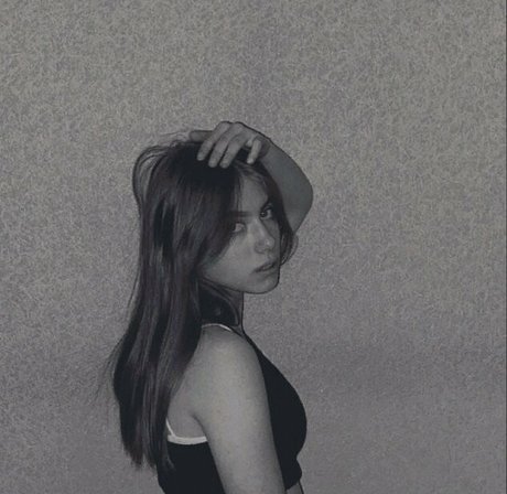 m chaika nsfw onlyfans