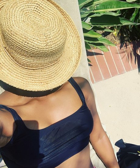 Dr Ebonie Vincent onlyfans lean