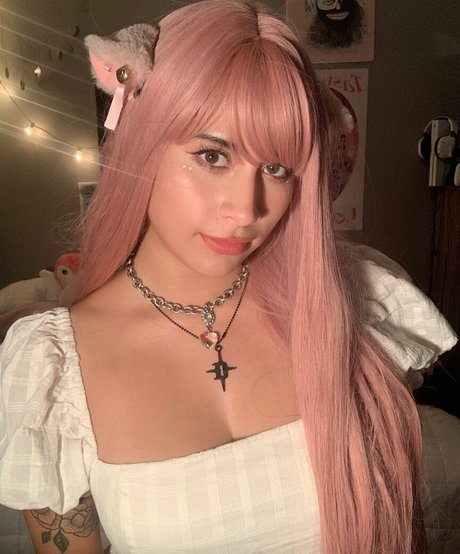 mysticbookangel onlyfans lean