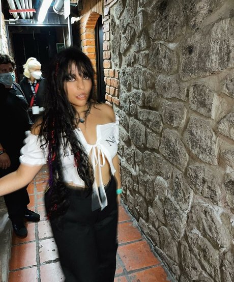 Mariana de Miguel is on onlyfans