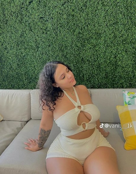 Vani1k onlyfans nude