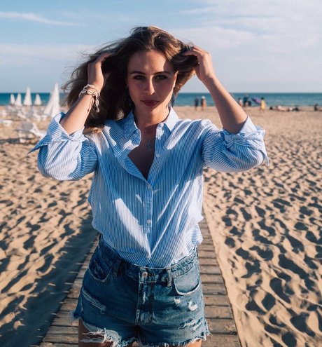 Sophia Florsch tits onlyfans