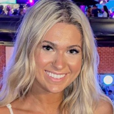 Alyssa Schoener onlyfans free content