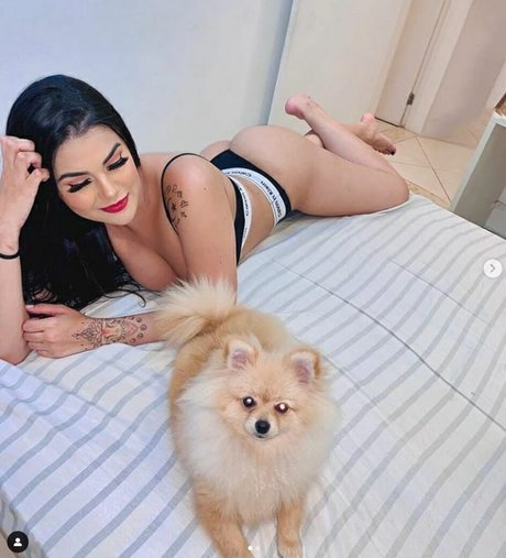 BeatrizVascc naked only fans